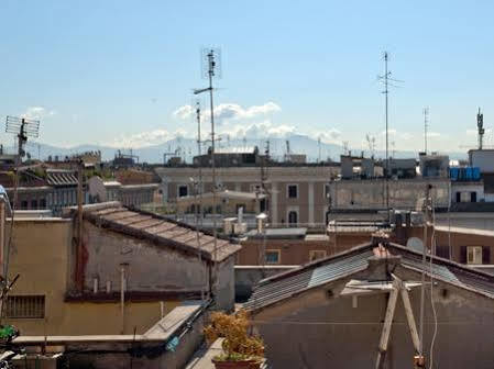 Bon Ton By Dot Suites Guest house 3*